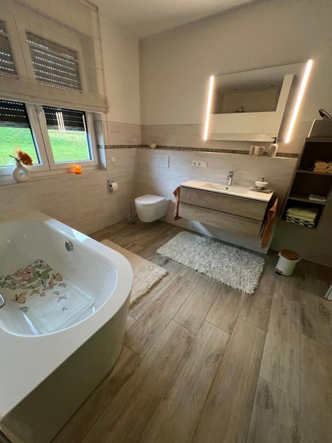 Ferienhaus Im Wiesental ニデッケン エクステリア 写真